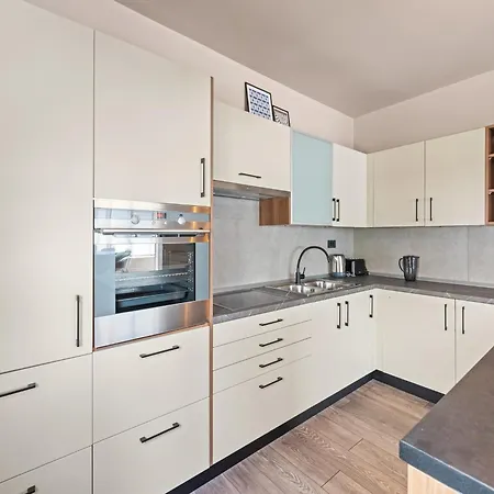 Stylish Just 200 M From The Sea
